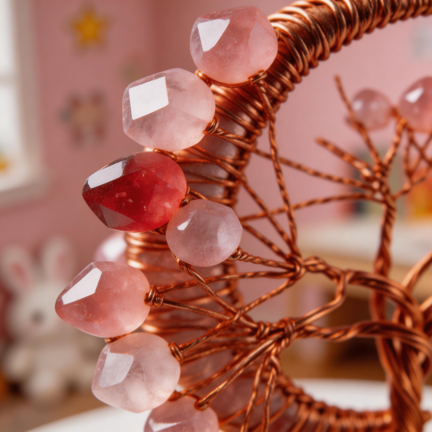 💖 “Handcrafted Moonlight Rose Quartz Tree” – 27 Hours Artisan Craft | Pink Crystal Chips × Hollow Metal Crescent Moon × Copper Wire × Red Terracotta Base 🌙✨